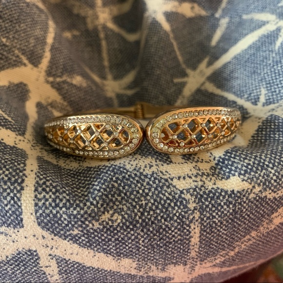 Jewelry - Fashion Bracelet